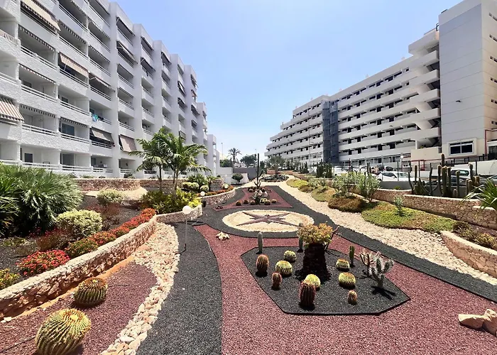 Cactus Apartment